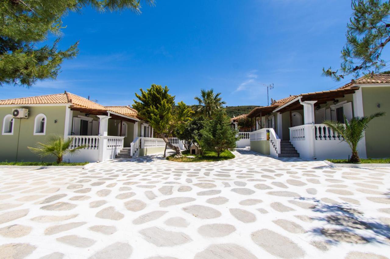Villas Margaris Kalamaki  Exterior photo
