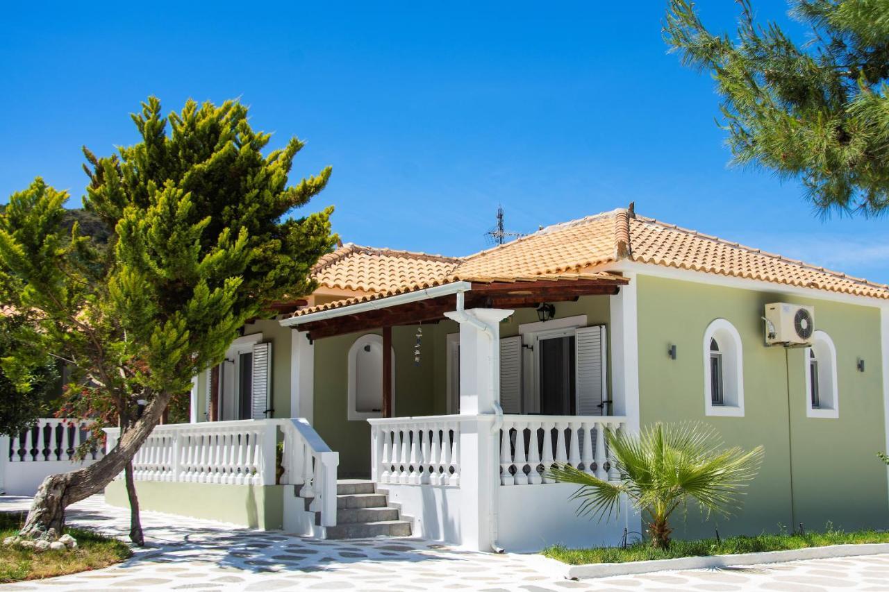 Villas Margaris Kalamaki  Exterior photo